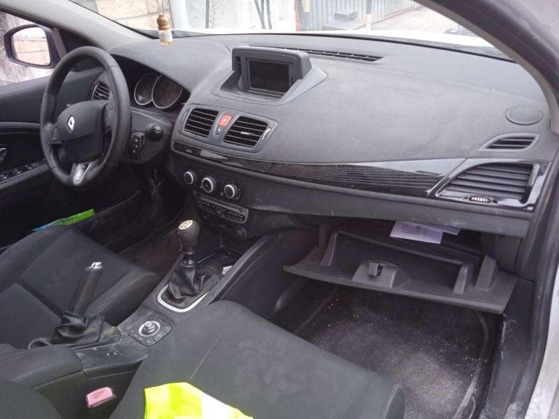 renault megane iii hatchback (bz0/1_, b3_) del año 2011