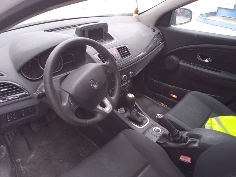 renault megane iii hatchback (bz0/1_, b3_) del año 2011