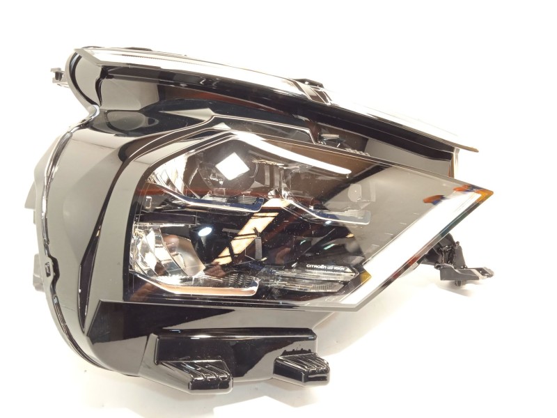 Recambio de faro derecho para citroën c4 iii 1.2 referencia OEM IAM 9830649280  73374698