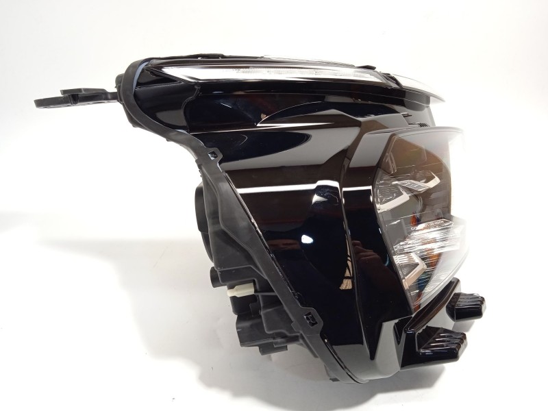 Recambio de faro derecho para citroën c4 iii 1.2 referencia OEM IAM 9830649280  73374698