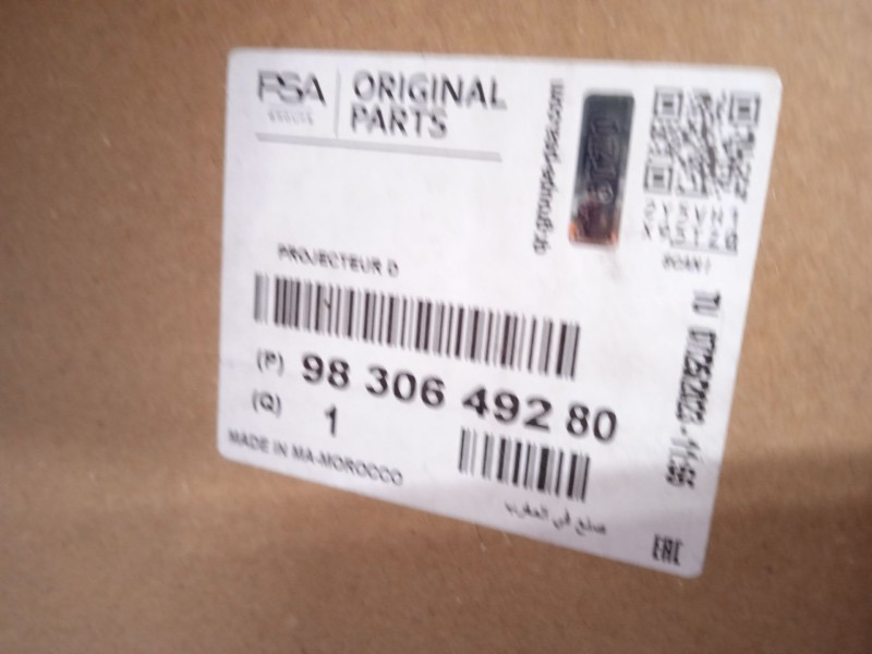 Recambio de faro derecho para citroën c4 iii 1.2 referencia OEM IAM 9830649280  73374698