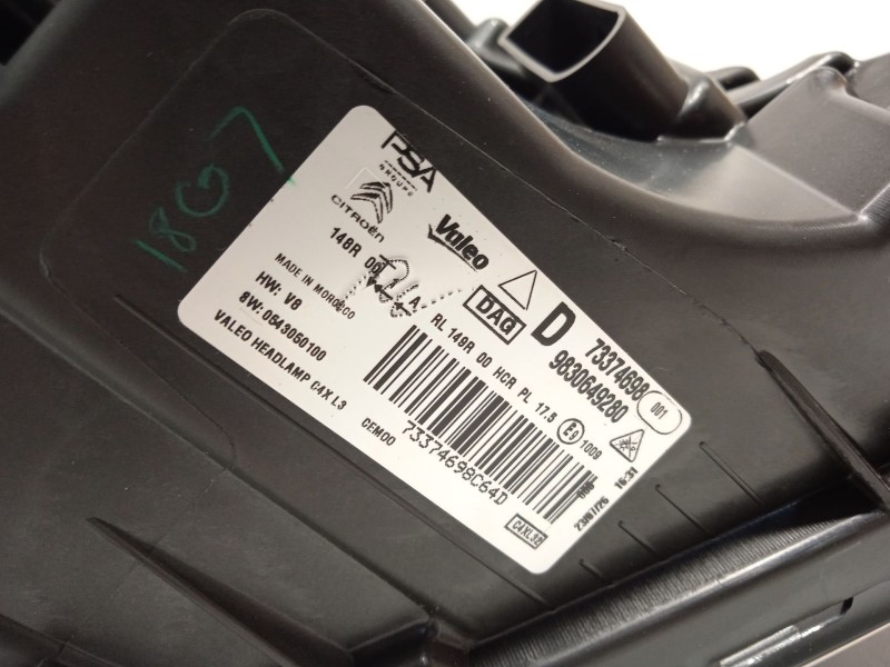 Recambio de faro derecho para citroën c4 iii 1.2 referencia OEM IAM 9830649280  73374698