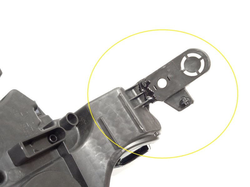 Recambio de faro derecho para citroën c4 iii 1.2 referencia OEM IAM 9830649280  73374698