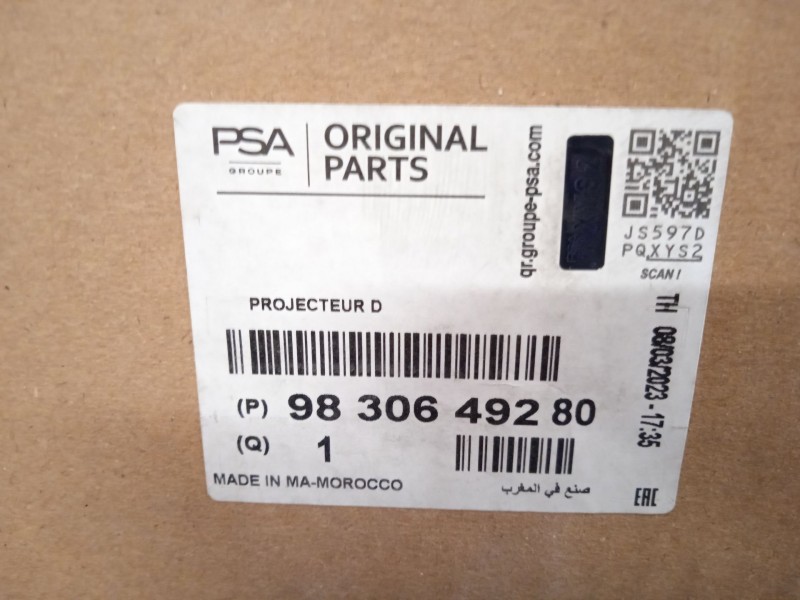 Recambio de faro derecho para citroën c4 iii 1.2 referencia OEM IAM 9830649280  73374698