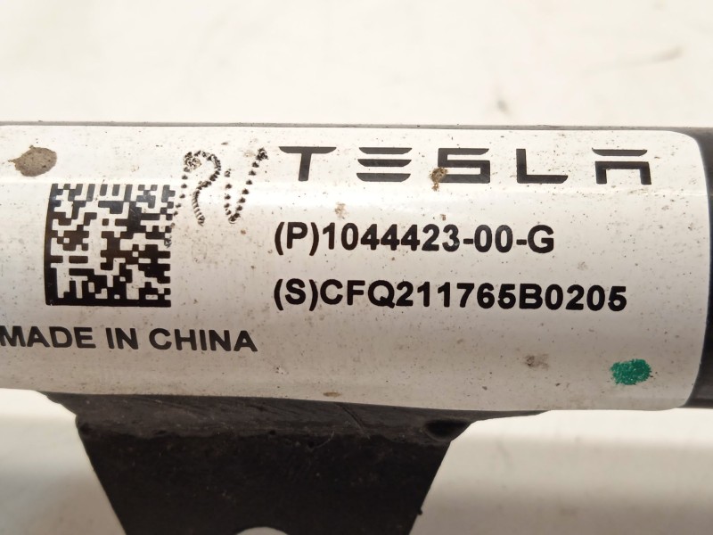 Recambio de brazo suspension superior trasero derecho para tesla model 3 (5yj3) ev referencia OEM IAM 104442300G  