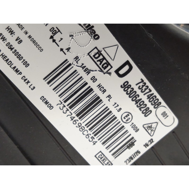 Recambio de faro derecho para citroën c4 iii 1.2 referencia OEM IAM 9830649280  73374698
