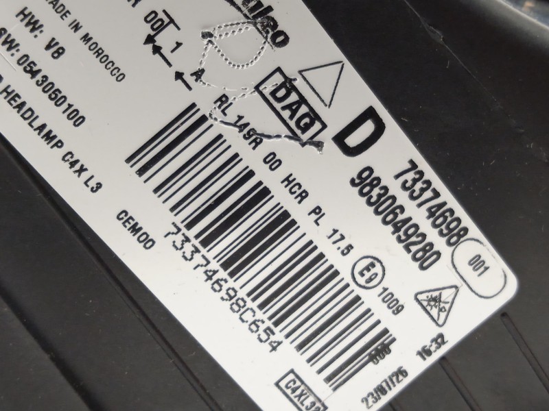 Recambio de faro derecho para citroën c4 iii 1.2 referencia OEM IAM 9830649280  73374698