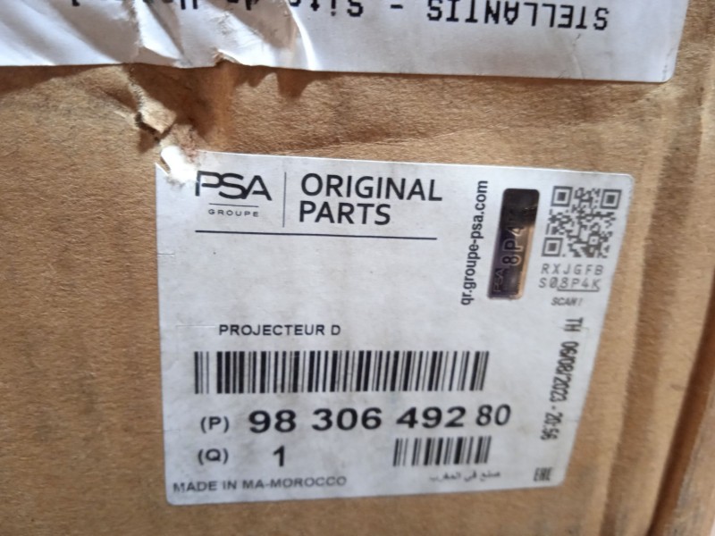 Recambio de faro derecho para citroën c4 iii 1.2 referencia OEM IAM 9830649280  73374698