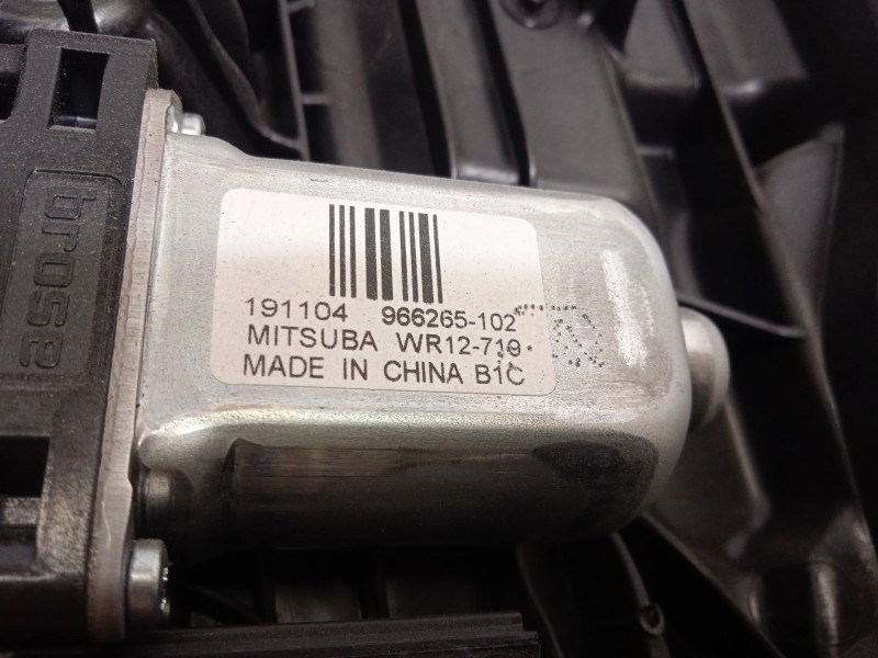 Recambio de elevalunas trasero izquierdo para volvo xc 40 2.0 diesel cat referencia OEM IAM 31349758  