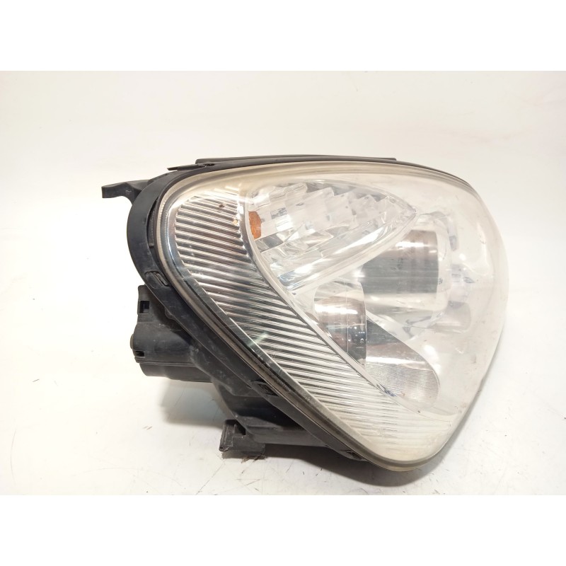 Recambio de faro derecho para kia carens iii monospace (un) 2.0 crdi 140 referencia OEM IAM 921021D020  