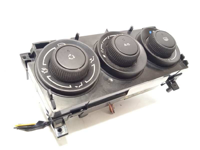 Recambio de mando calefaccion / aire acondicionado para peugeot 3008 confort referencia OEM IAM 6452P2  