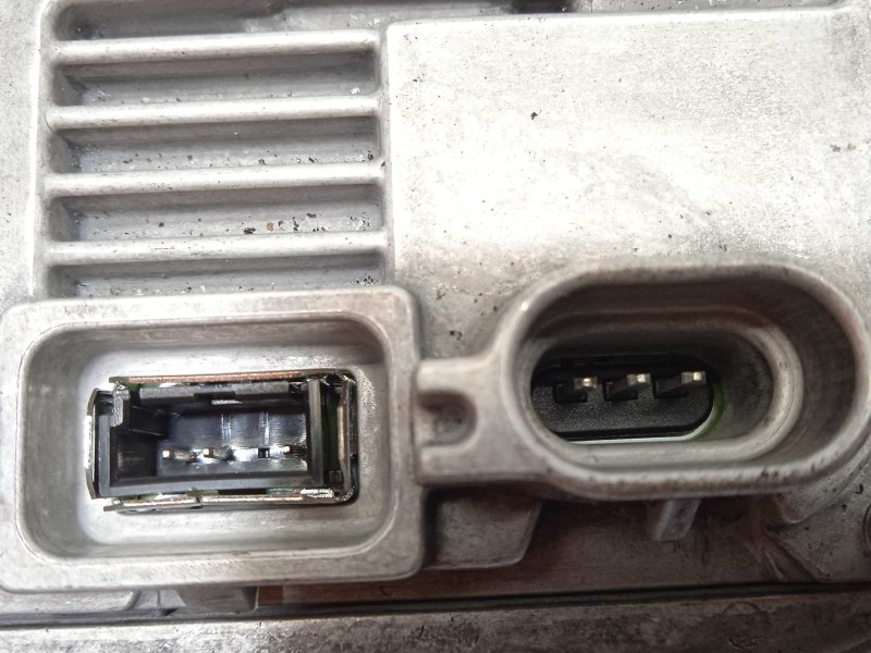 Recambio de centralita faros xenon para ford focus lim. (cb4) trend referencia OEM IAM 8M5113C170AA  1521216