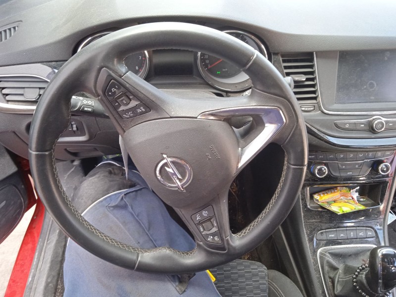 opel astra k sports tourer (b16) del año 2019