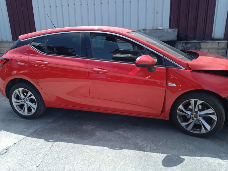 opel astra k sports tourer (b16) del año 2019