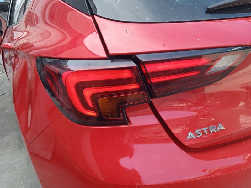 opel astra k sports tourer (b16) del año 2019