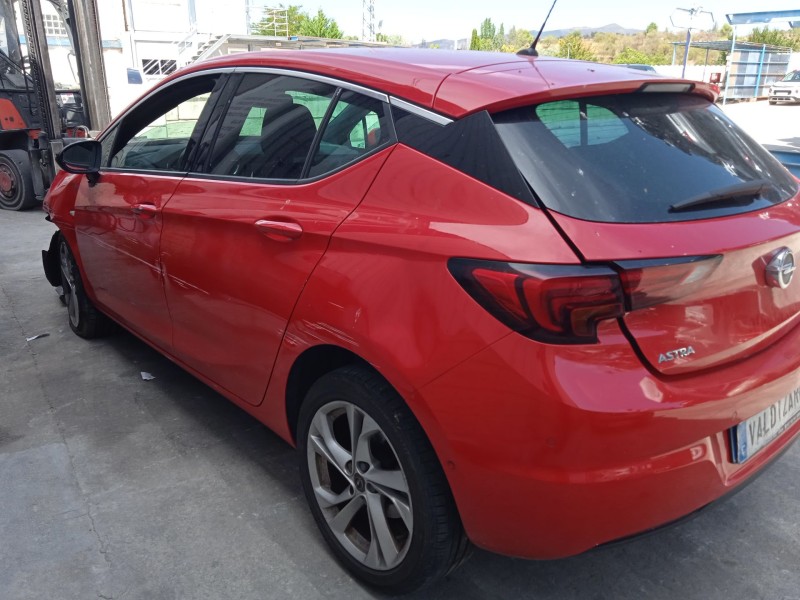 opel astra k sports tourer (b16) del año 2019