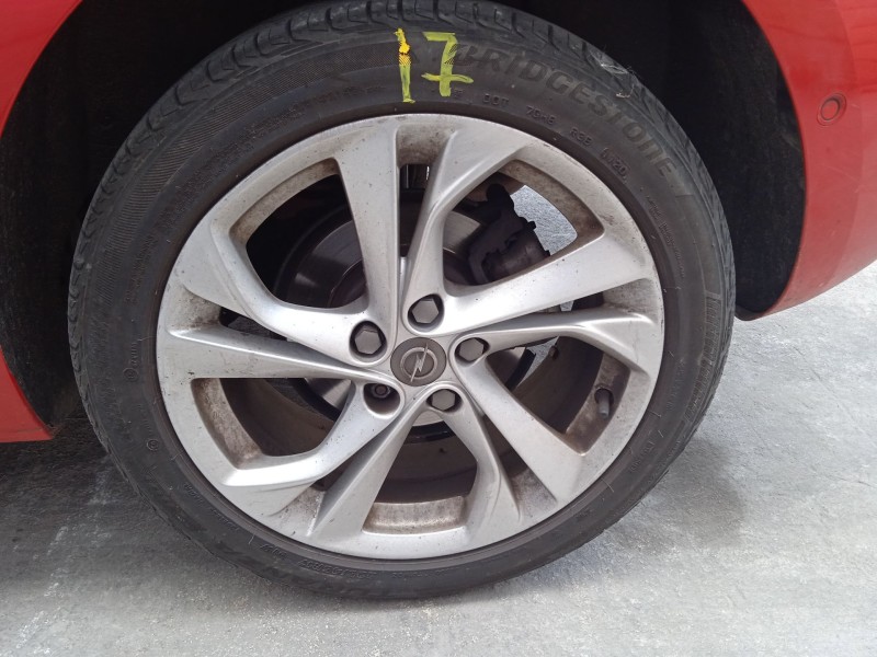 opel astra k sports tourer (b16) del año 2019