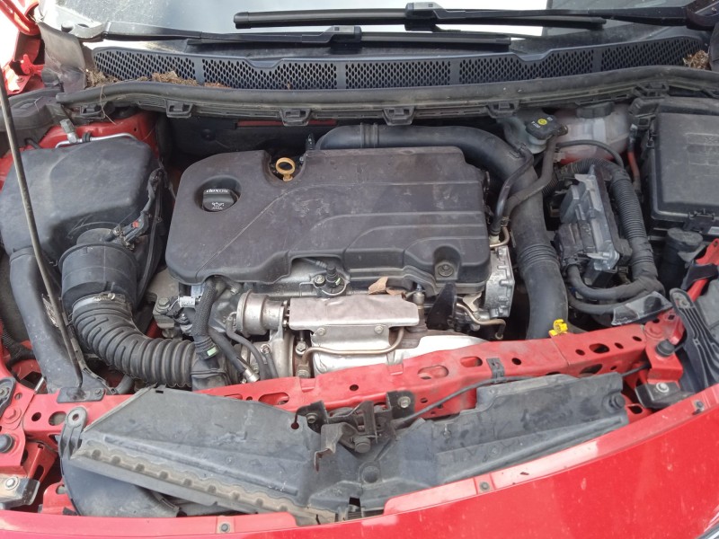 opel astra k sports tourer (b16) del año 2019