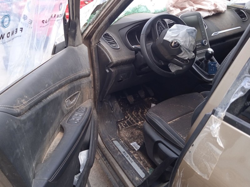 renault scénic iv (j9_) del año 2017