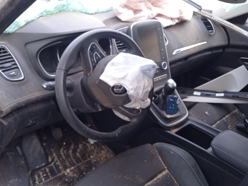 renault scénic iv (j9_) del año 2017