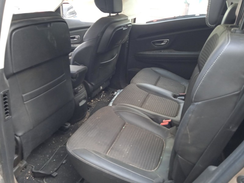 renault scénic iv (j9_) del año 2017