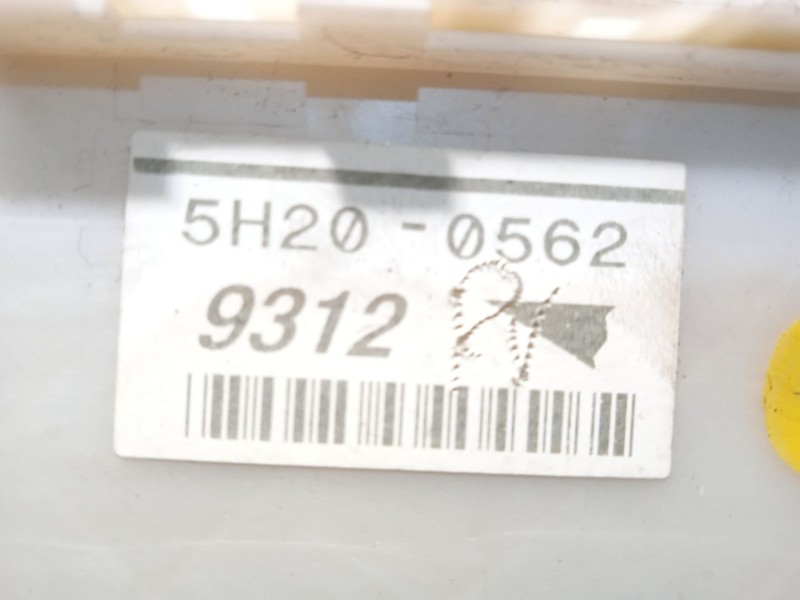 Recambio de caja reles / fusibles para toyota prius liftback (_w2_) 1.5 hybrid (nhw20_) referencia OEM IAM 8273047190  