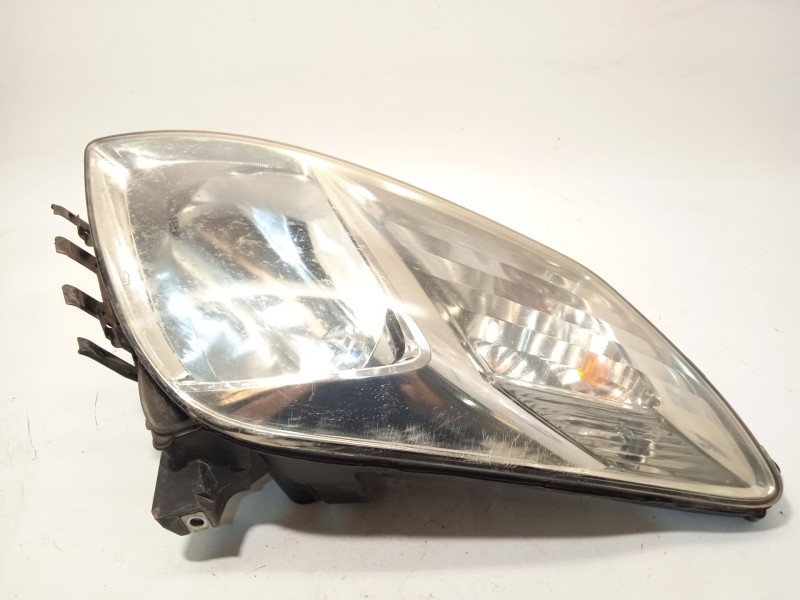 Recambio de faro izquierdo para toyota prius liftback (_w2_) 1.5 hybrid (nhw20_) referencia OEM IAM 8117047090  