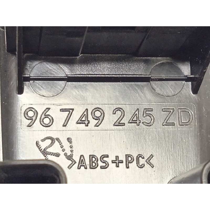 Recambio de mando elevalunas delantero izquierdo para peugeot 208 access referencia OEM IAM 96749245ZD  9664313ZD