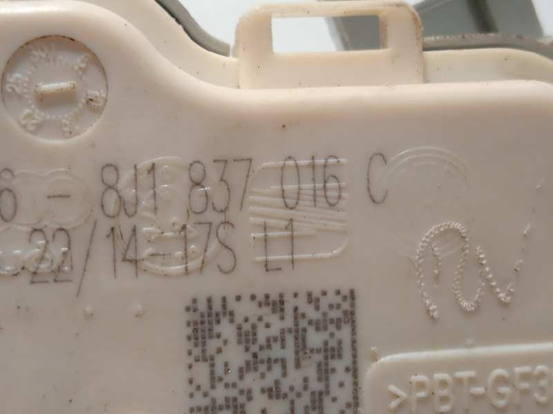 Recambio de cerradura puerta delantera derecha para porsche panamera gts referencia OEM IAM 8J1837016C  