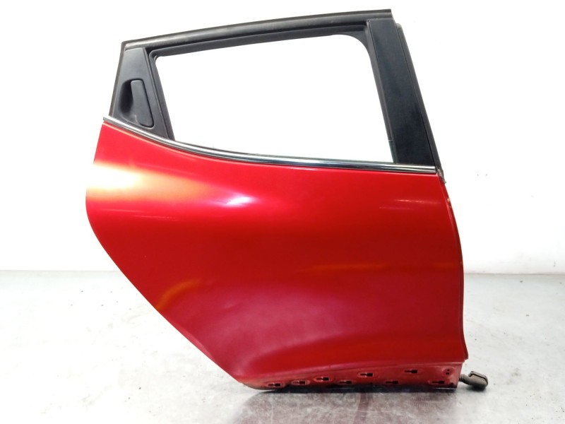 Recambio de puerta trasera derecha para renault clio iv (bh_) 0.9 tce 90 referencia OEM IAM 821006799R  