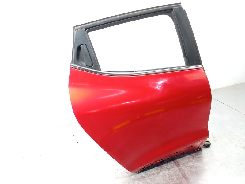 Recambio de puerta trasera derecha para renault clio iv (bh_) 0.9 tce 90 referencia OEM IAM 821006799R  