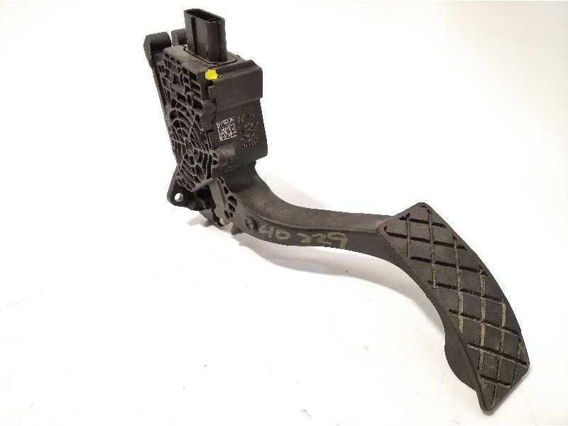 Recambio de potenciometro pedal para seat arona 1.0 tsi referencia OEM IAM 2Q1723503  