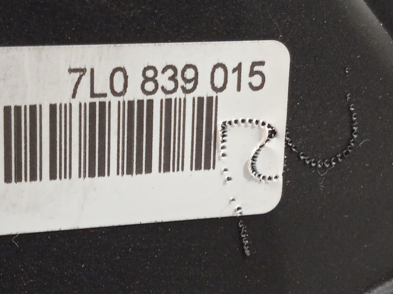 Recambio de cerradura puerta trasera izquierda para volkswagen touran (1t1) 2.0 tdi referencia OEM IAM 7L0839015  