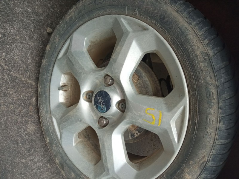 ford fiesta vi (cb1, ccn) del año 2010