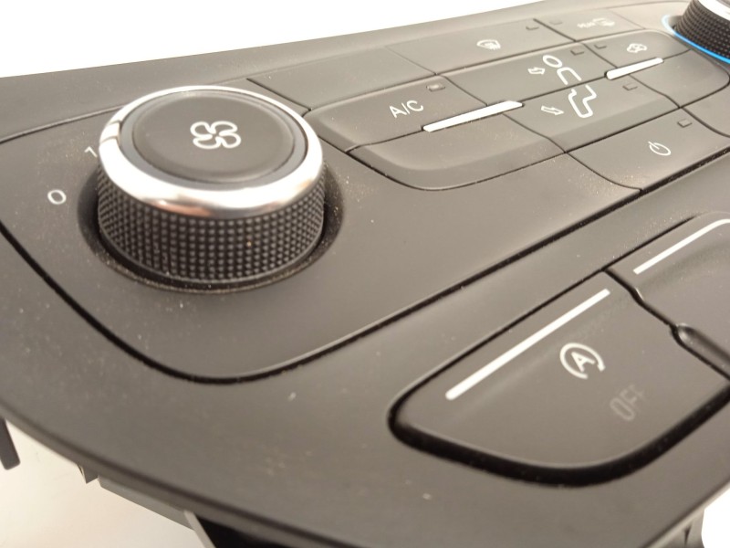 Recambio de mando climatizador para ford c-max (ceu) trend referencia OEM IAM F1ET19980AF 2149908 