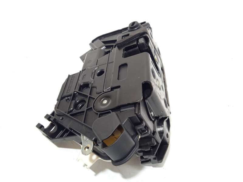 CERRADURA PUERTA TRASERA DERECHA 5N0839016D 