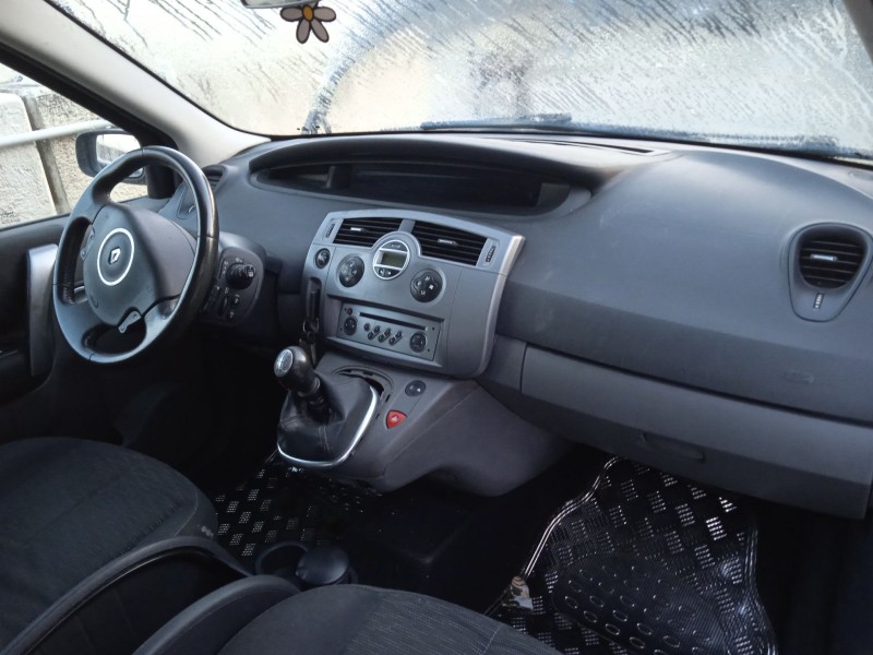 renault grand scénic ii (jm0/1_) del año 2009