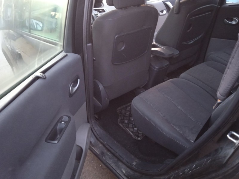 renault grand scénic ii (jm0/1_) del año 2009