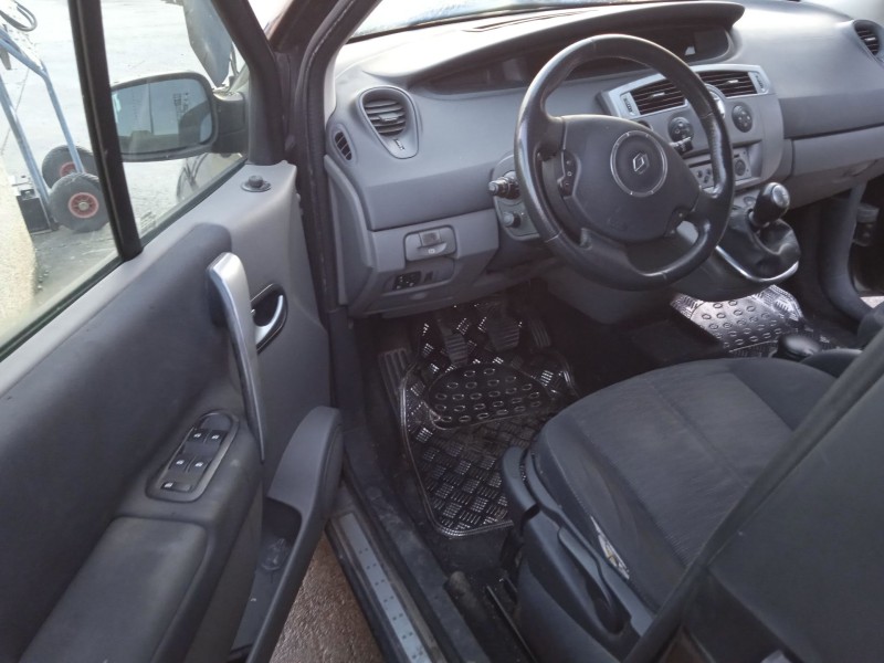 renault grand scénic ii (jm0/1_) del año 2009