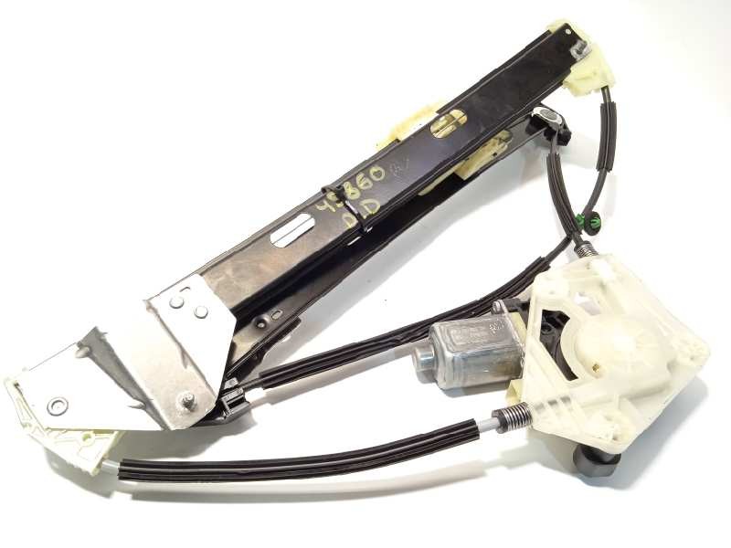 ELEVALUNAS DELANTERO DERECHO 82G837462A 0130822704 8W0959802
