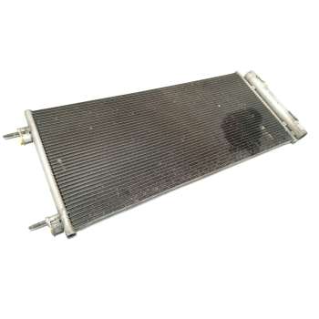 CONDENSADOR / RADIADOR AIRE ACONDICIONADO 39011385 39131676 