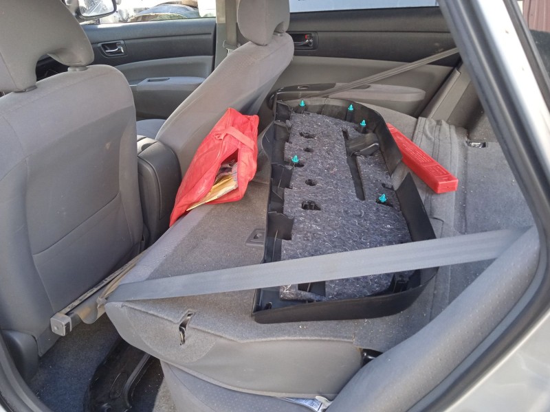 toyota prius liftback (_w2_) del año 2008