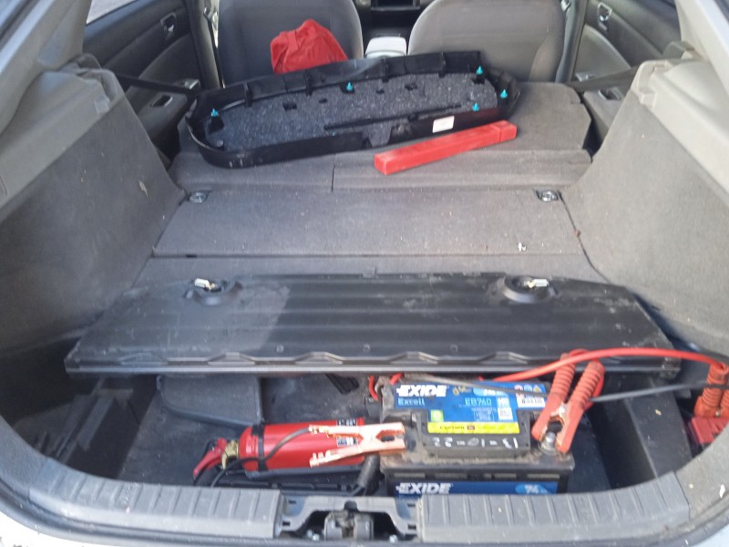 toyota prius liftback (_w2_) del año 2008