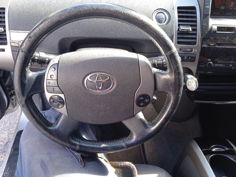 toyota prius liftback (_w2_) del año 2008