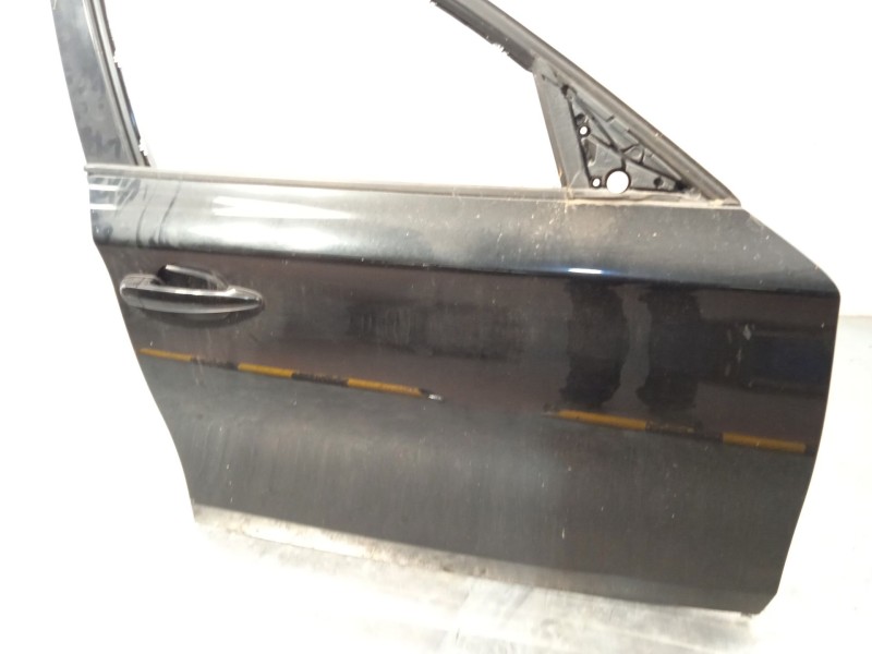 Recambio de puerta delantera derecha para bmw serie 1 berlina (e81/e87) 116d referencia OEM IAM 41515A2A382  