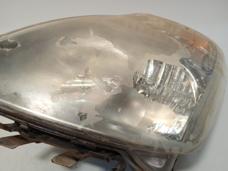 Recambio de faro izquierdo para toyota prius liftback (_w2_) 1.5 hybrid (nhw20_) referencia OEM IAM 8117047181  