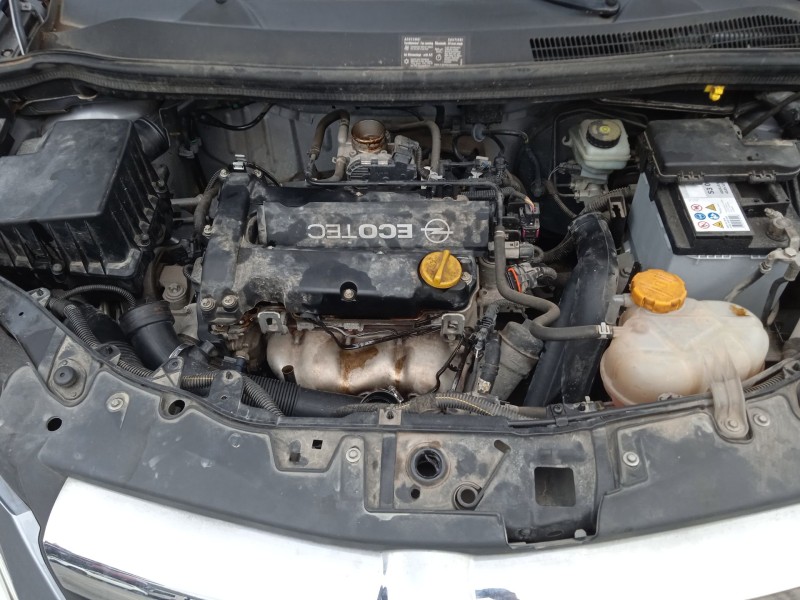 opel corsa d (s07) del año 2009