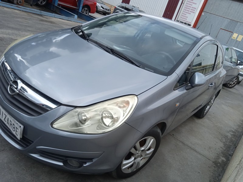 opel corsa d (s07) del año 2009