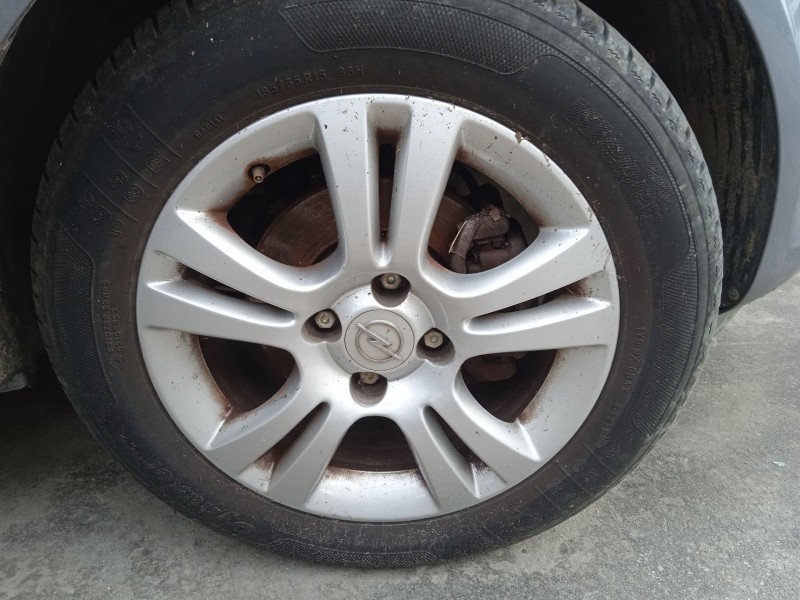 opel corsa d (s07) del año 2009