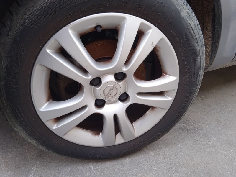 opel corsa d (s07) del año 2009